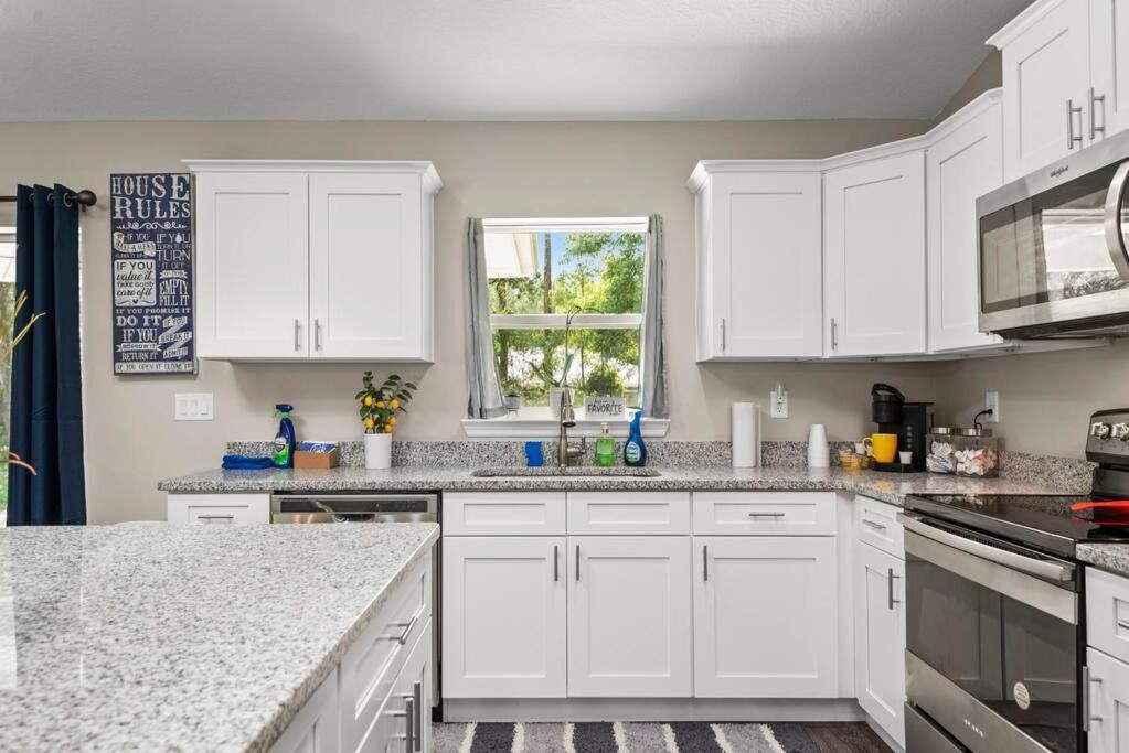Pet-Friendly, Heated Pool, Close To Everything 3 Bedroom Home Dunnellon Exterior photo