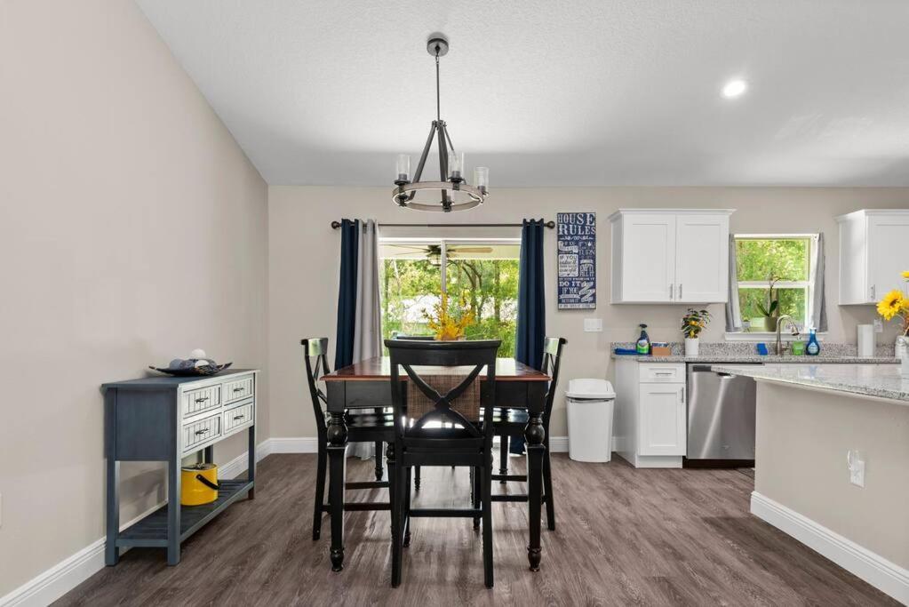 Pet-Friendly, Heated Pool, Close To Everything 3 Bedroom Home Dunnellon Exterior photo